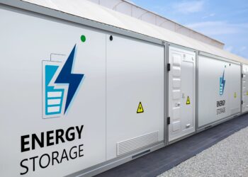 تخزين البطاريات في الشرق الأوسط: دعم التحول في قطاع الطاقة