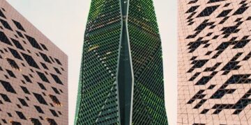 الإعلان عن شراكة البنية التحتية والتحول في مجال الطاقة