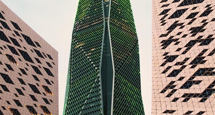 الإعلان عن شراكة البنية التحتية والتحول في مجال الطاقة