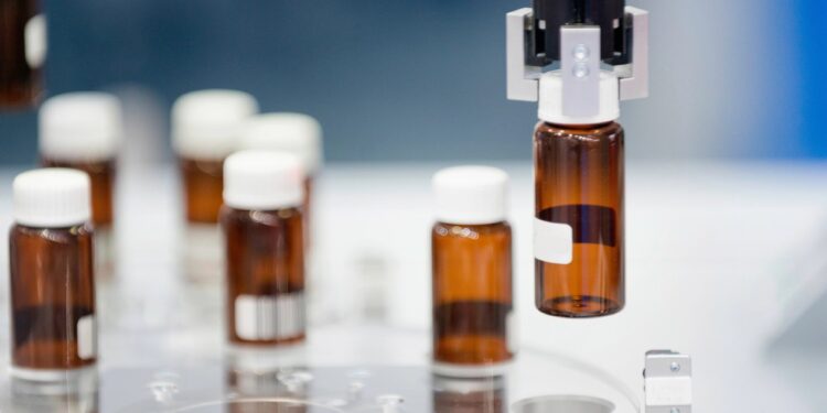 مؤتمر الأدوية الجنيسة في السعودية لتعزيز التصنيع المحلي