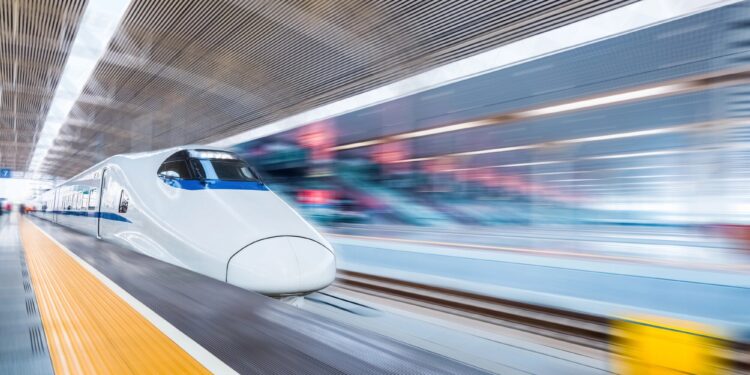 سكة حديد الرياض – الدوحة: أول رابط فائق السرعة في الخليج